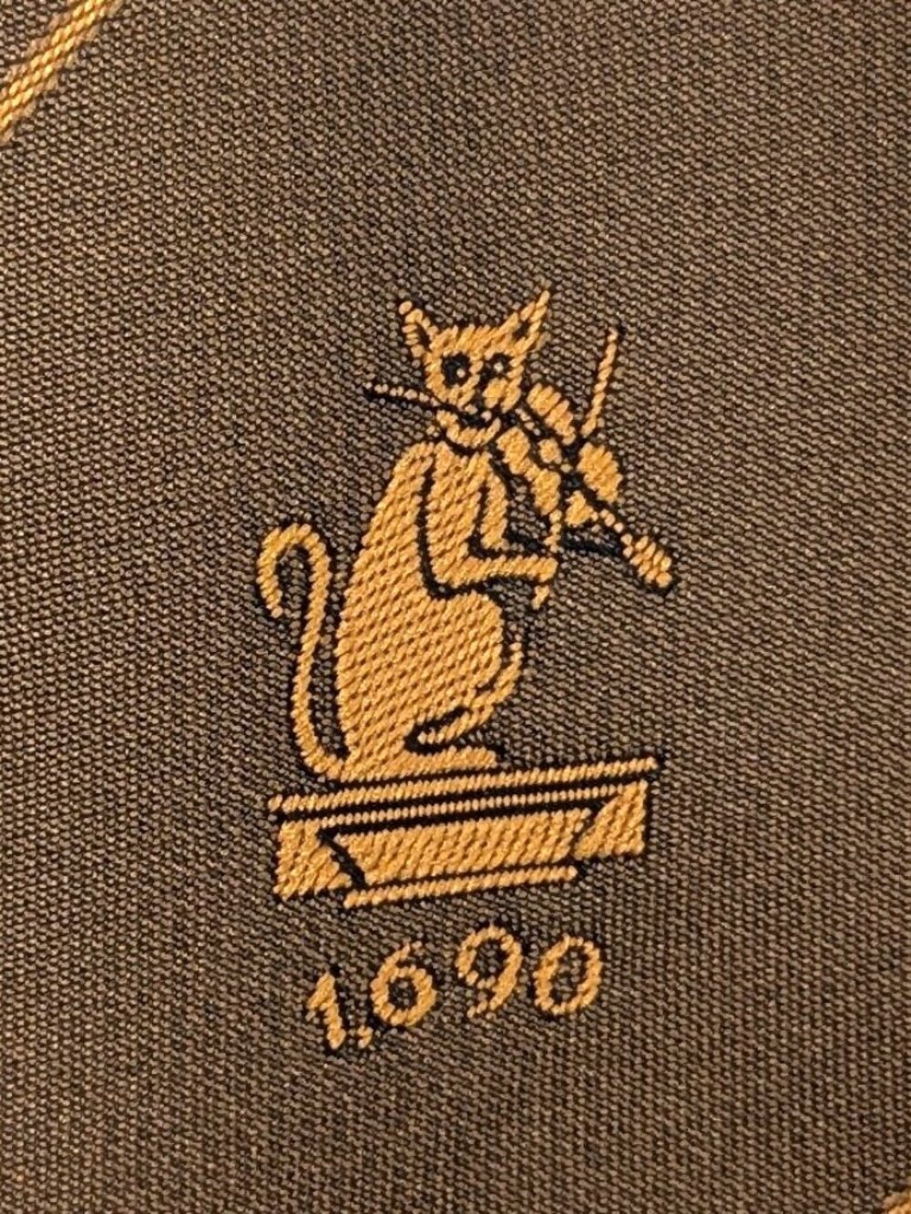 The Cat & Fiddle Pub England Tie Necktie Brown Historical Macclesfield James A